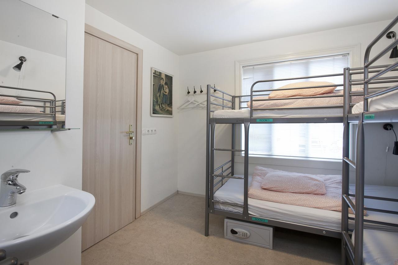 רייקיאוויק 101 Hostel מראה חיצוני תמונה